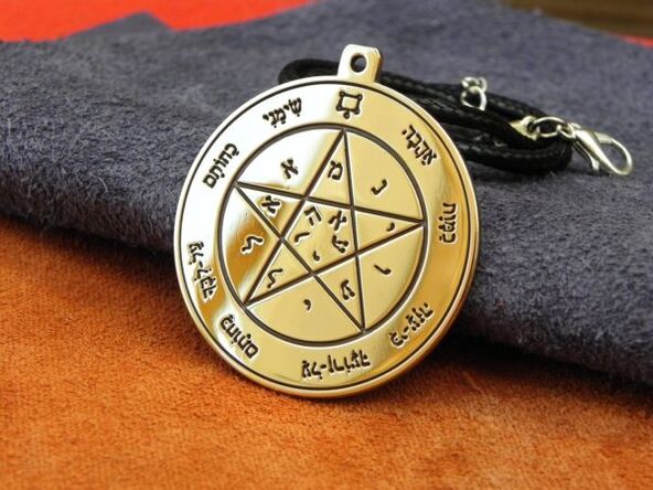 Šalamúnov pentagram ako talizman šťastia